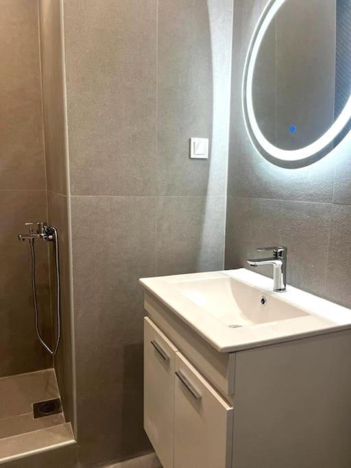 Agia Sofia Noir Apartment Thessaloníki Ngoại thất bức ảnh